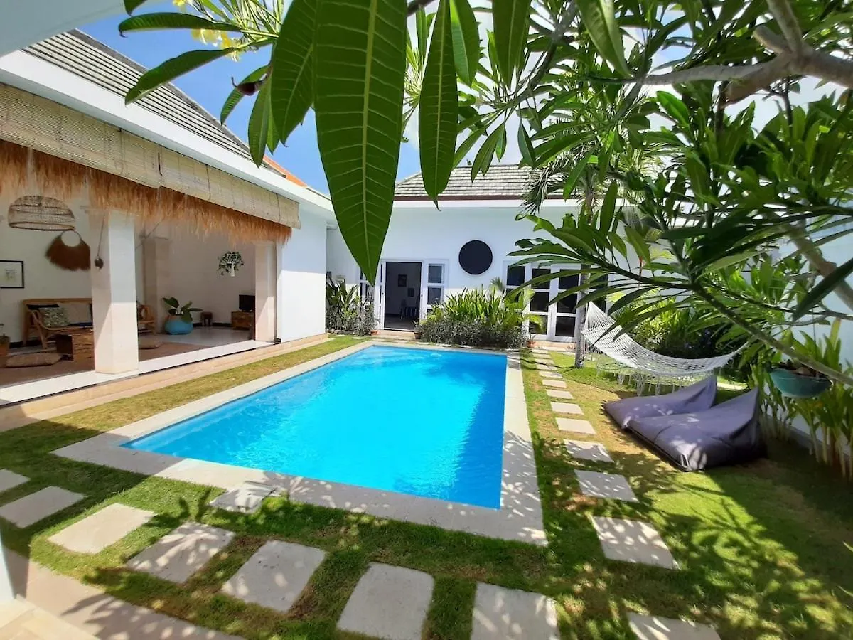 Boho Haven With Pool & Garden In Prime Location Villa Seminyak